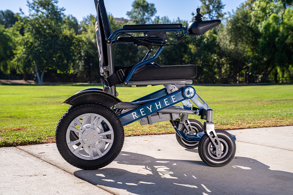 4 Things You Need To Know When Traveling With An Electric Wheelchair